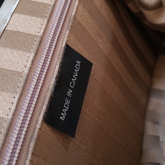 Karen Wilson hand bag - Picture 4 of 5